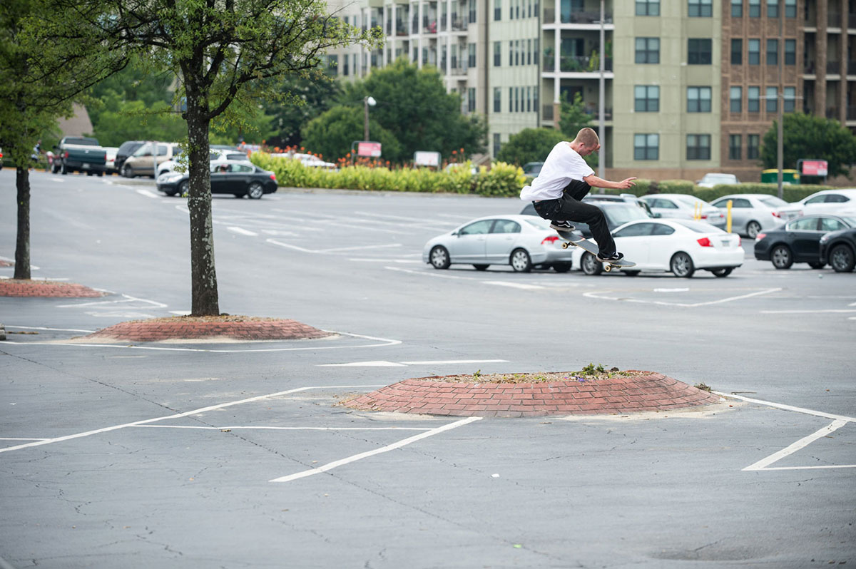 Thunder Trucks : Dispatch - Atlanta