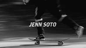 Jenn Soto : Thunder Trucks
